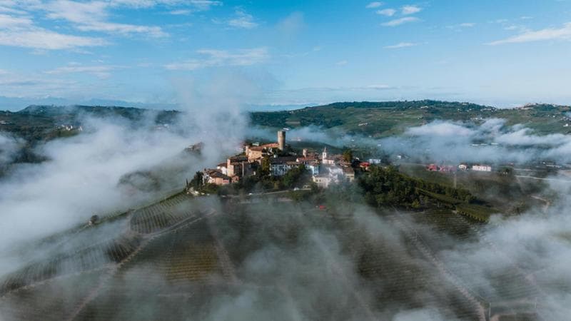 La "teatra" bellezza di un paesaggio in Piemonte @ Pexels
