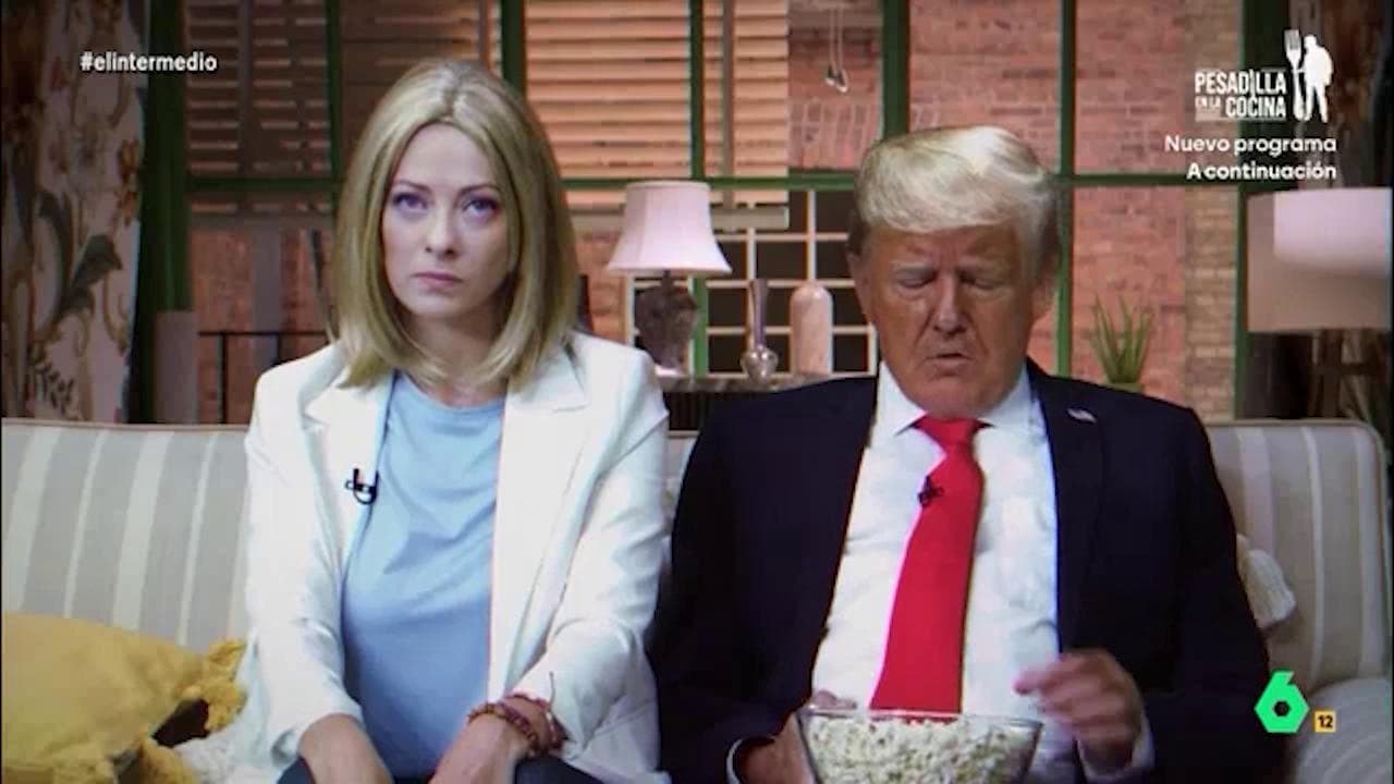 Spagna, la parodia di "Friends" sugli "amici dell'ultradestra": Meloni, Trump, Milei e Le Pen siedono sullo stesso divano