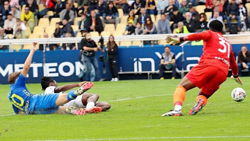 L'autogol di Coulibaly
