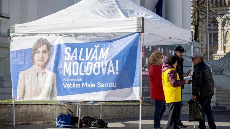 La propaganda per le elezioni in Moldova