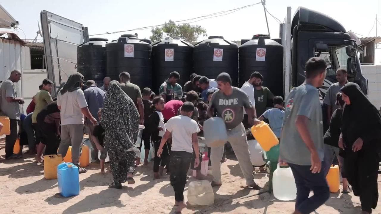 Gaza, le immagini dei volontari del Cesvi: "Drammatica situazione umanitaria. Qui non c'è più un luogo sicuro"