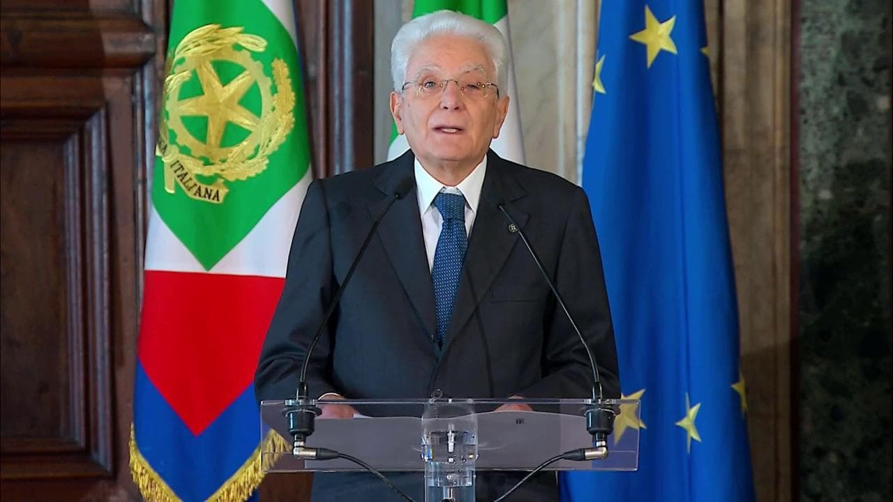 Lavoro, Mattarella: "Investire sui giovani rappresenta il futuro"