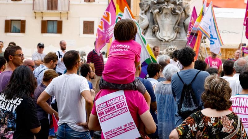 L’avvocato Schuster: “Tanti italiani saranno costretti a fuggire all’estero”