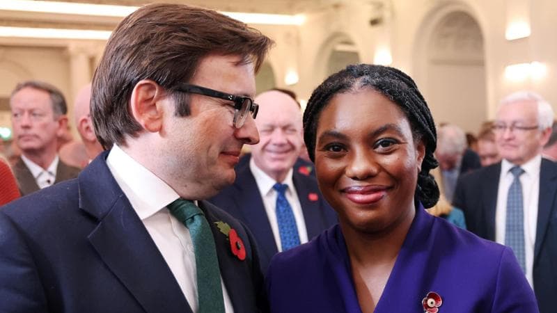 Kemi Badenoch con il marito Hamish