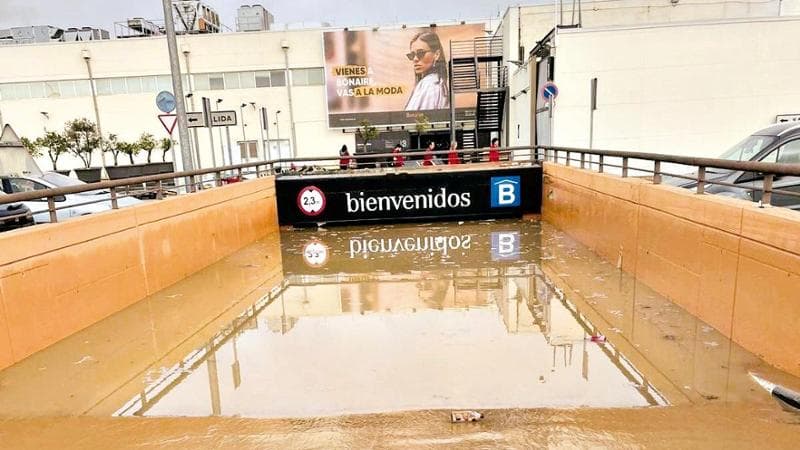 Il parcheggio della morte al centro commerciale di Valencia