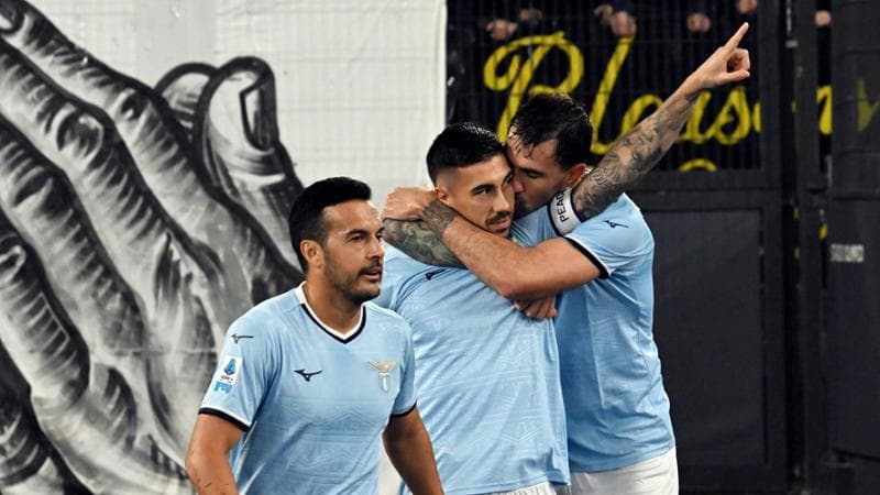 Lazio-Cagliari 2-1: Zaccagni decide dal dischetto, biancocelesti nel gruppo delle terze