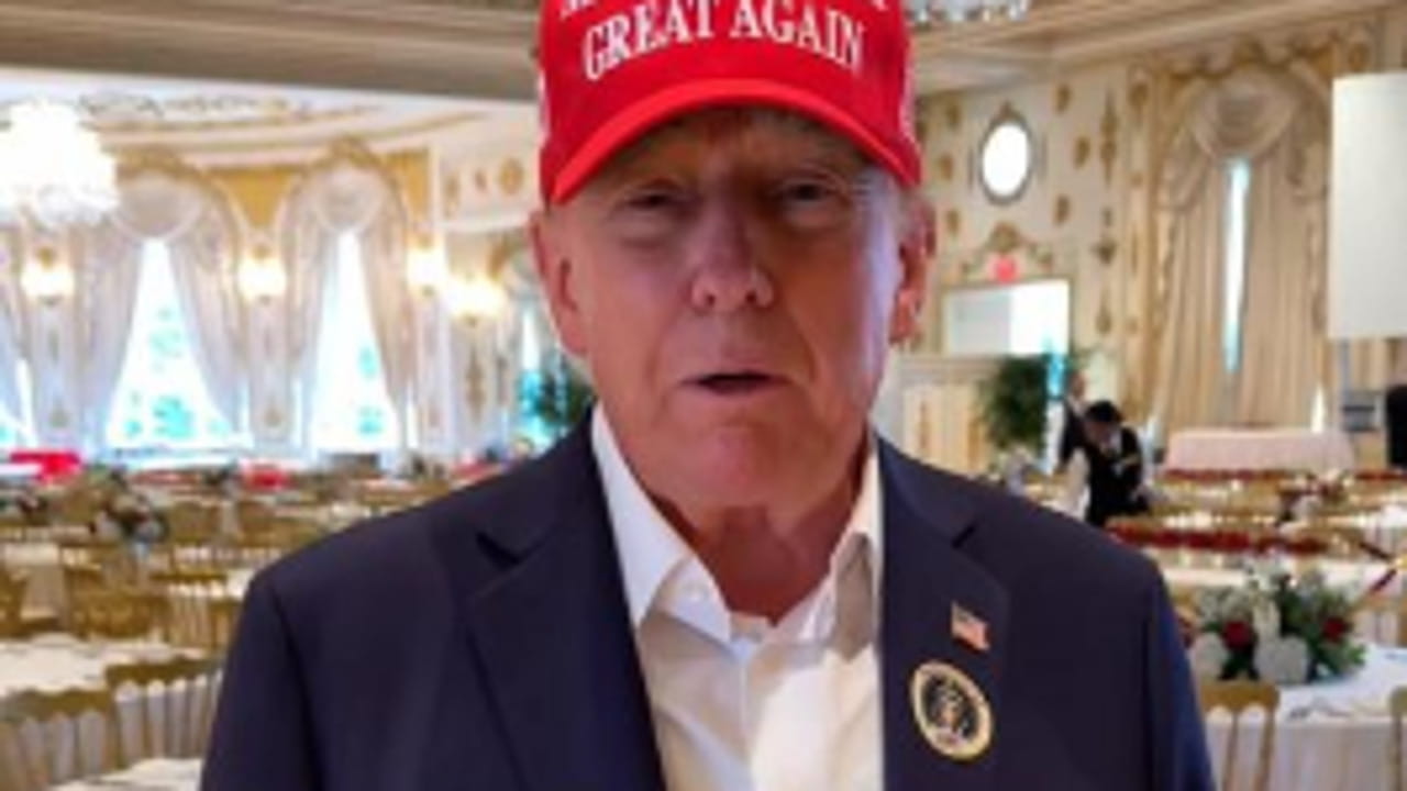 America al voto, Trump ai repubblicani: "Restate in fila, vinceremo alla grande"