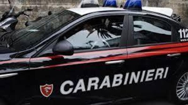 ‘Ndrangheta, inondavano di droga Lamezia Terme e provincia: arrestate 59 persone, fra cui due carabinieri