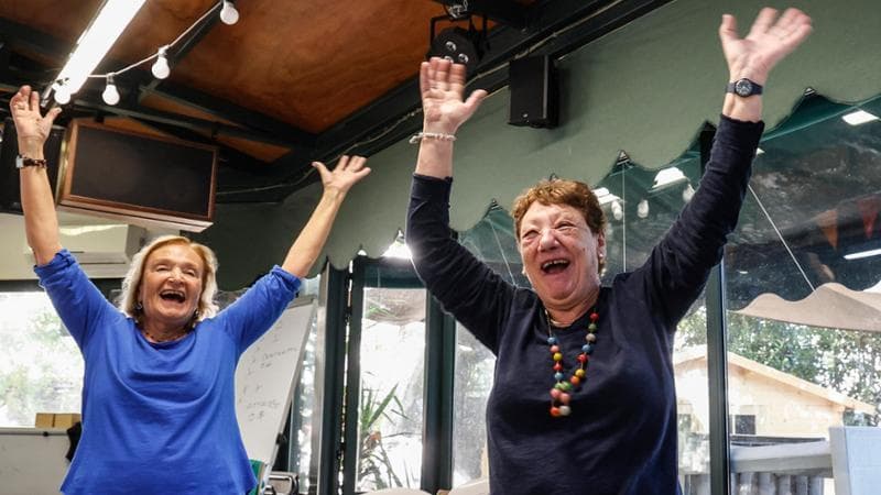 21/10/24 Roma. Lezione di Yoga della risata presso il centro anziani di Trastevere.