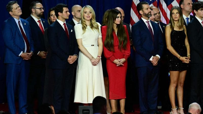 L’ascesa di Barron e Tiffany e il sobrio ritorno di Melania: così il potere ricompatta il clan Trump
