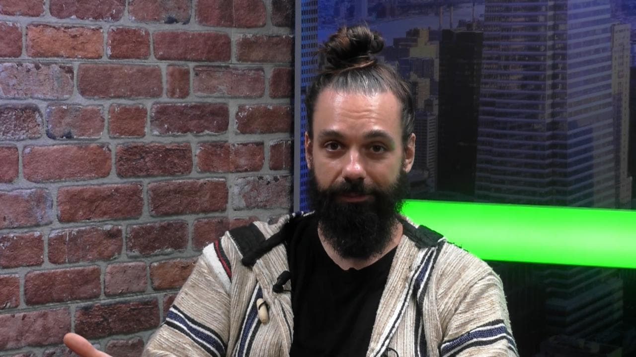 Gianluca Gotto, nomade digitale zen: "La ricetta per essere felici? Farsi le domande giuste"