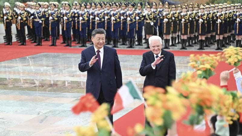 Mattarella: “La Cina si adoperi per porre fine all’aggressione russa in Ucraina”
