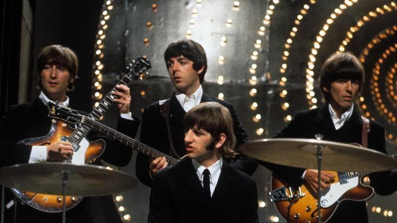 Beatles e Rolling Stones, ai Grammy torna il duello che profuma di leggenda