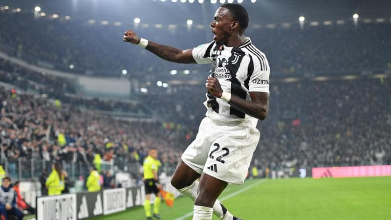 Timothy Weah esulta dopo il gol