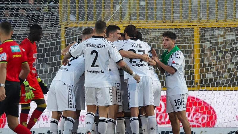 Serie B, lo Spezia risponde a Pisa e Sassuolo e resta a - 1 dalla zona A