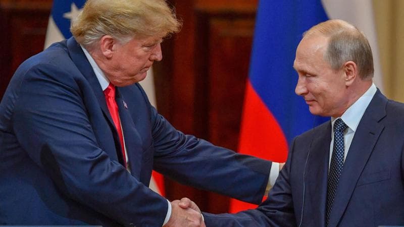 Il Cremlino tra ottimismo e cautela per i piani di pace di Trump. E ora Putin cerca di alzare la posta