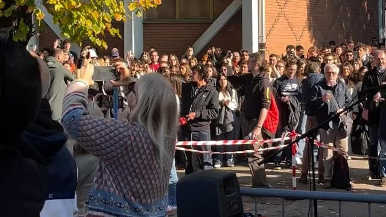 Gli studenti e le studentesse dell'università di Padova ricordano Giulia Cecchettin con un minuto di rumore