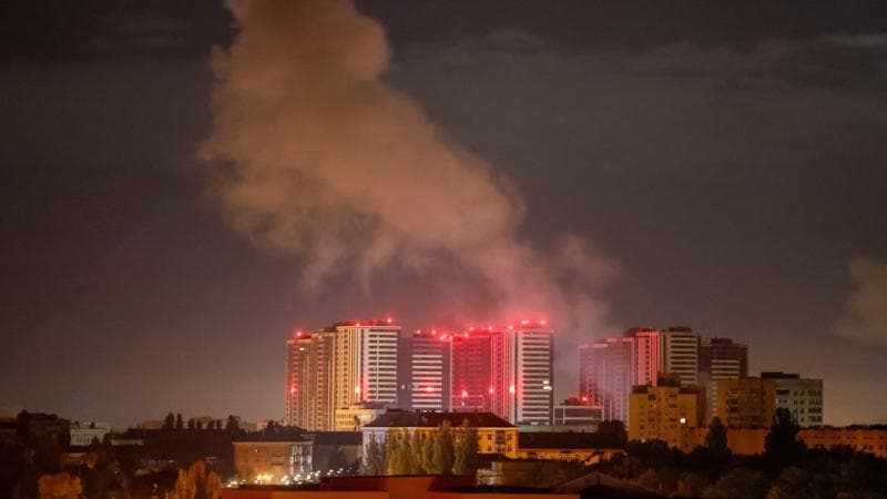 Ucraina-Russia, si combatte in profondità: con droni e missili la guerra sfiora la regione di Mosca