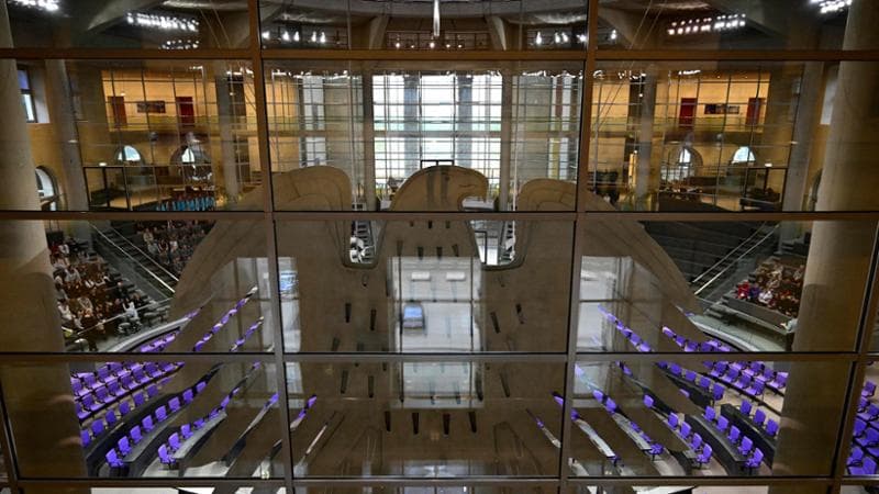 Germania al voto, accordo su nuove elezioni per il 23 febbraio