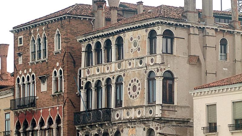 Venduto Ca’ Dario, il palazzo maledetto di Venezia: i vecchi proprietari sono tutti finiti male