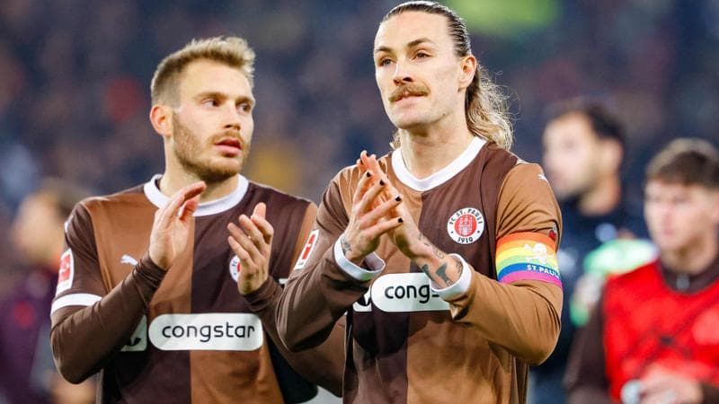 St. Pauli: Lars Ritzka e il capitano Jackson Irvine