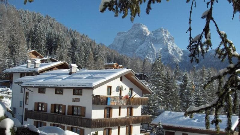 L'Hotel Garni Ongaro, struttura ricettiva di Selva di Cadore (Belluno), in una foto tratta da Booking

