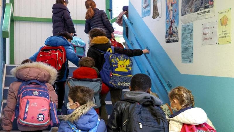Blitz sulla scuola di Fratelli d’Italia. Bonus da 1500 euro per le paritarie