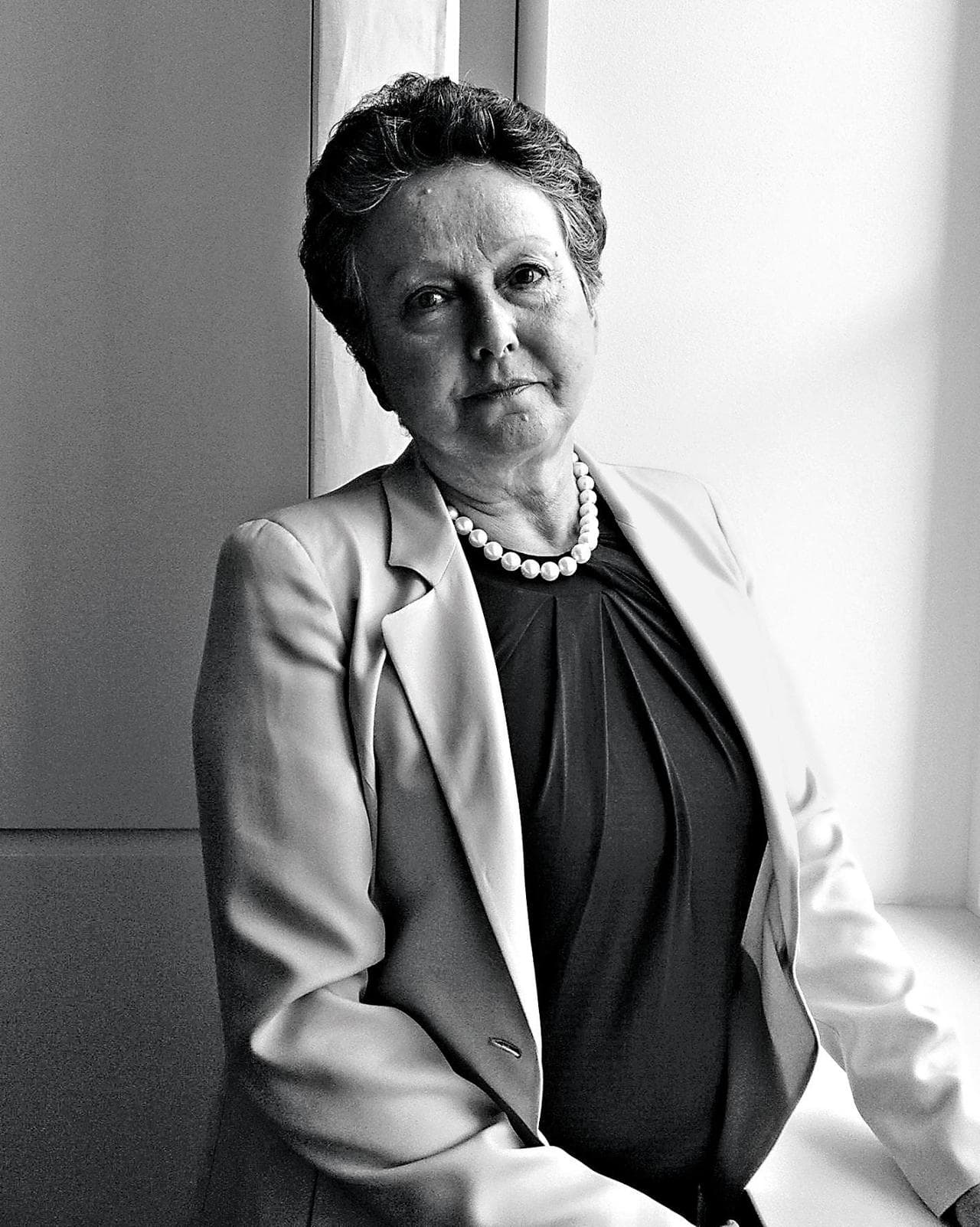 Orietta Fatucci&nbsp;&egrave; socia, amministratrice delegata&nbsp;e codirettrice editoriale (insieme alla figlia Gaia Stock) del gruppo EL, che comprende anche i marchi Emme&nbsp;e Einaudi Ragazzi

