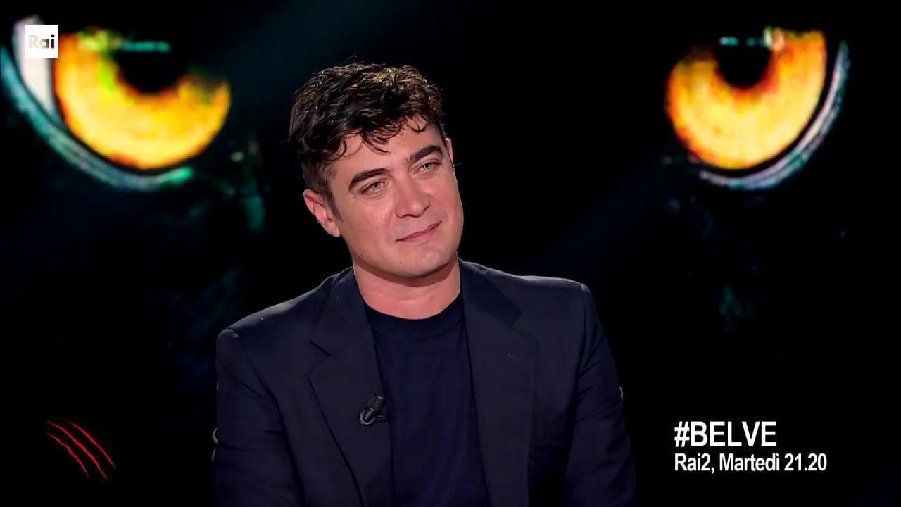 Scamarcio a "Belve" sulla scena erotica con Monica Bellucci: "Sette ore a fingere un amplesso, uno poi si stanca"