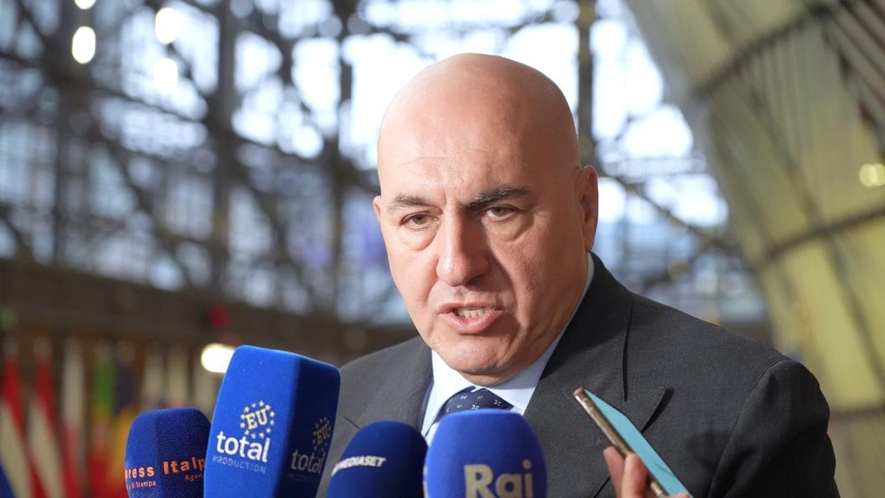 Crosetto: "Il 2% del Pil alla Difesa? Bisogna escludere queste spese dal Patto di stabilità"