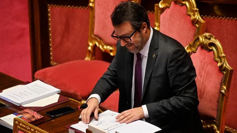 l ministro delle Infrastrutture e dei Trasporti, Matteo Salvini, durante le dichiarazioni di voto in Senato sulla riforma del Codice della Strada
