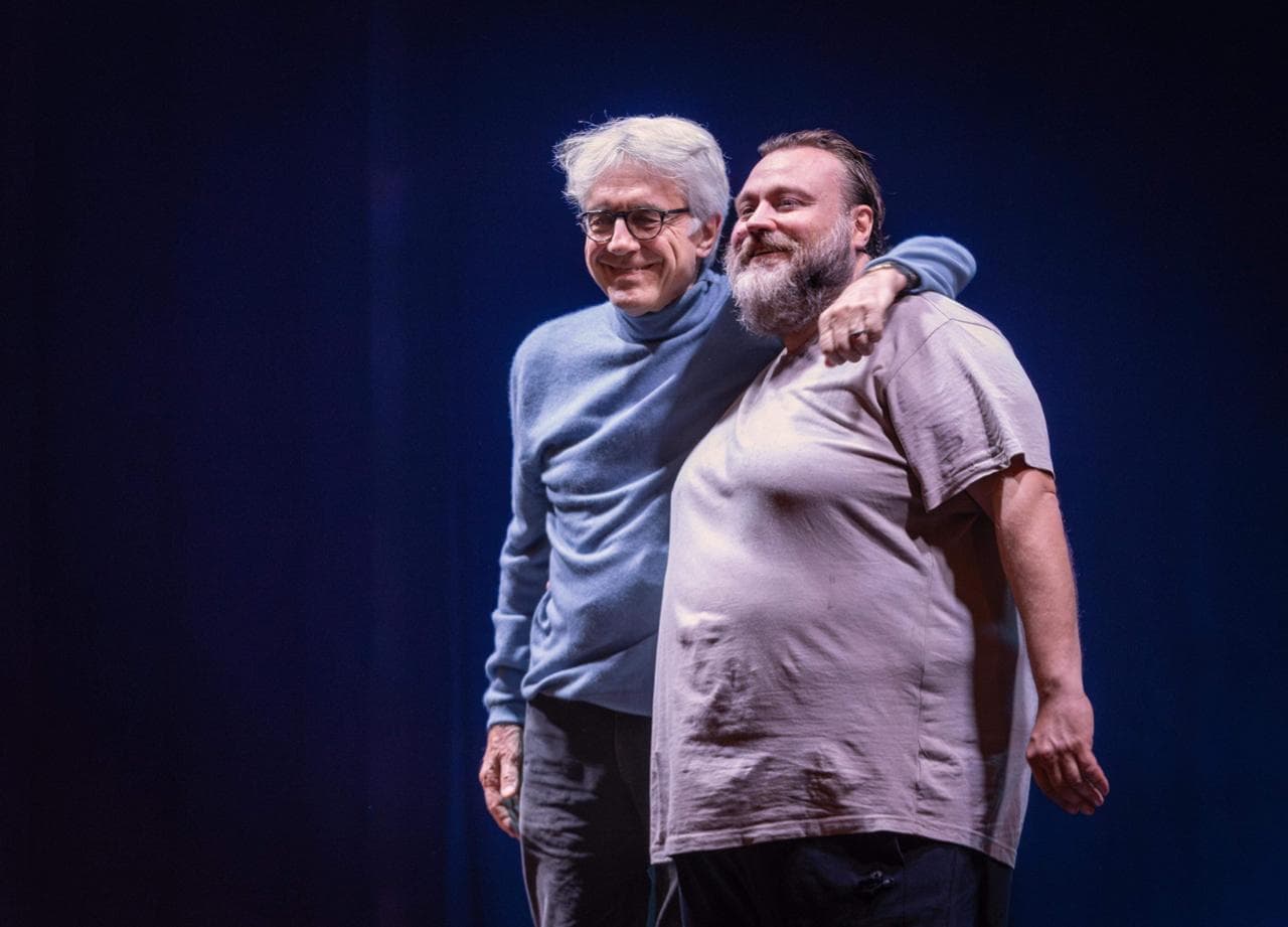 Stefano Fresi con il regista e autore Giacomo Battiato
