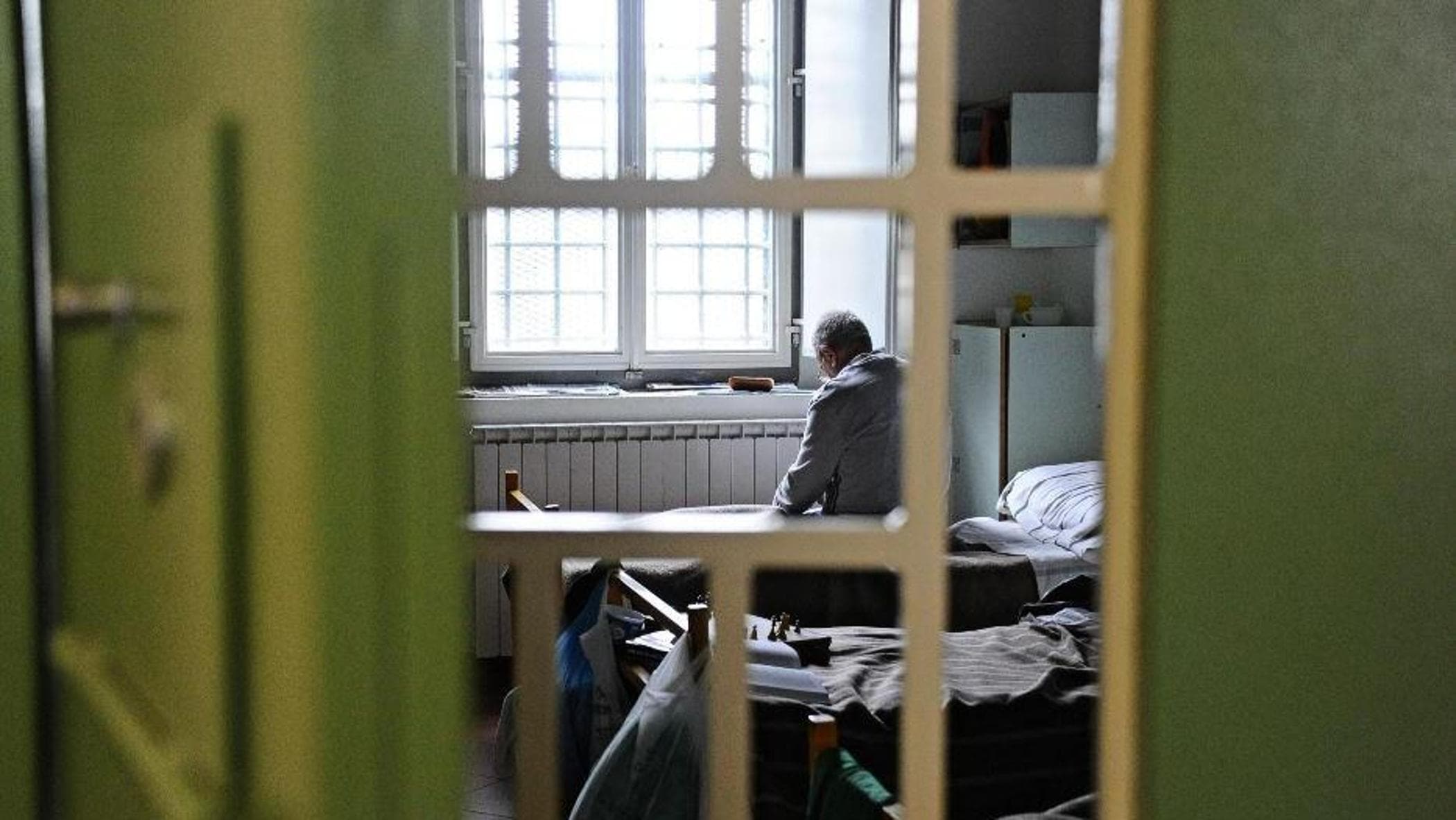 Şirketler tarafından kullanılmayan nesne ve mobilyalarla Milano'daki yeniden geliştirme projesi olan hapishaneler
