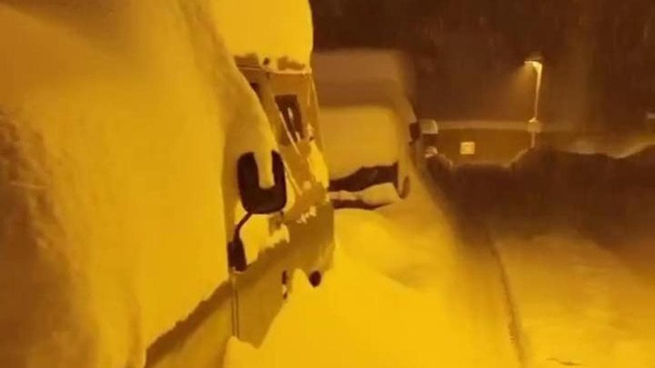 Prima neve al nord: tra Piemonte e Lombardia i paesaggi si imbiancano