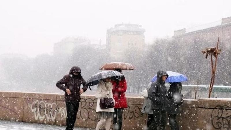 Previsioni meteo, tempesta artica verso il Centro-Sud, poi freddo ovunque. Migliora nel weekend