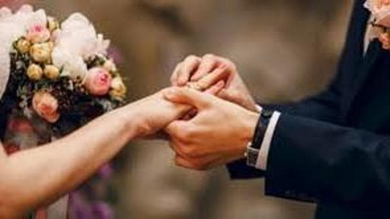 Come ci si sposa in Italia? Meno matrimoni, più unioni civili. Crescono le seconde nozze