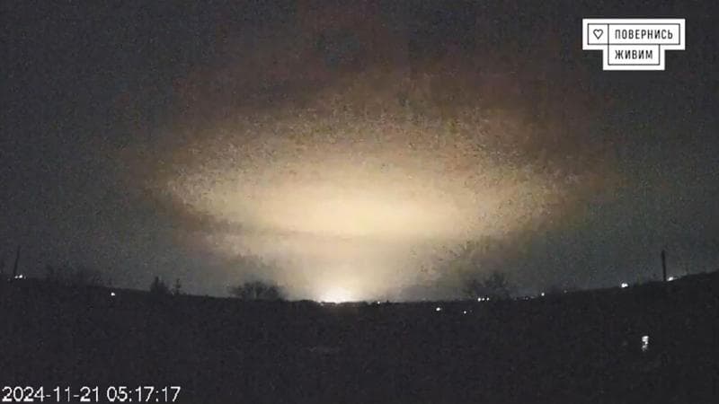 Dnipro, voci dal ground-zero dell’esperimento balistico russo: "Esplosione potente. Non dormiamo"