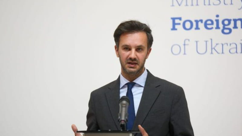 Il ministero degli Esteri di Kiev: “Momento difficile, Putin capisce solo la forza”