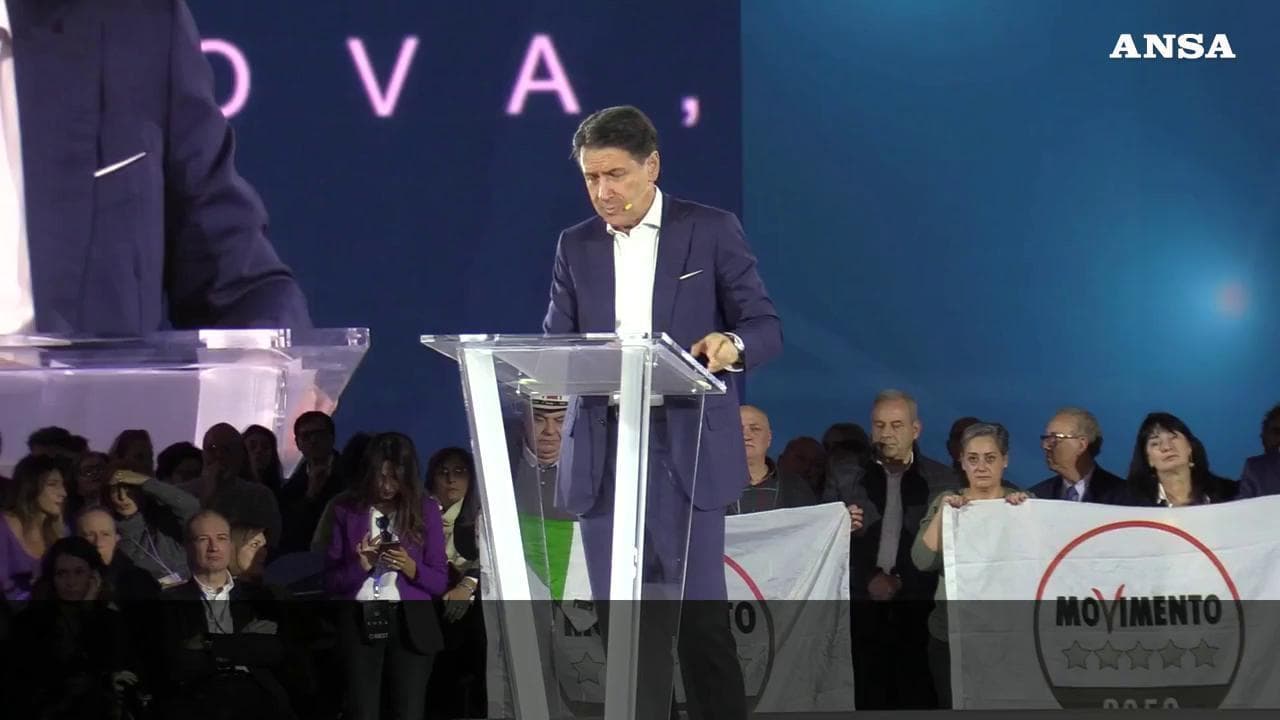 M5S, Conte risponde a Grillo: "Non mi sarei mai aspettato che garante si mettesse di traverso"