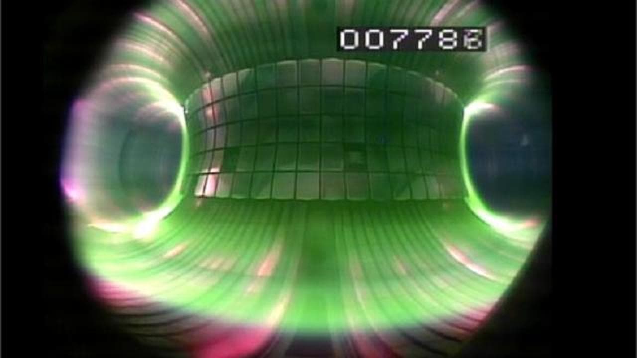 Fusione nucleare, viaggio nei laboratori italiani: "Così creiamo una piccola stella"