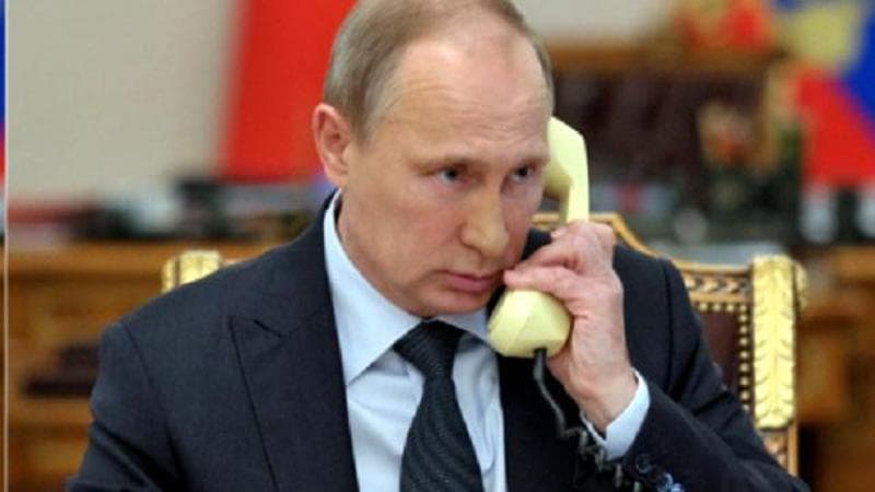 Allarme di Londra: “La Russia prepara una cyberguerra contro di noi: rischio black out”