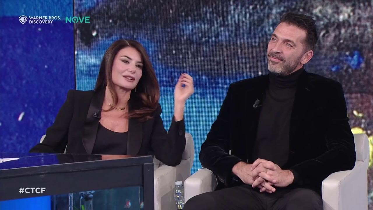 Ilaria D'Amico svela la proposta di matrimonio di Gigi Buffon: "Me l'ha fatta via sms, ma si può?"
