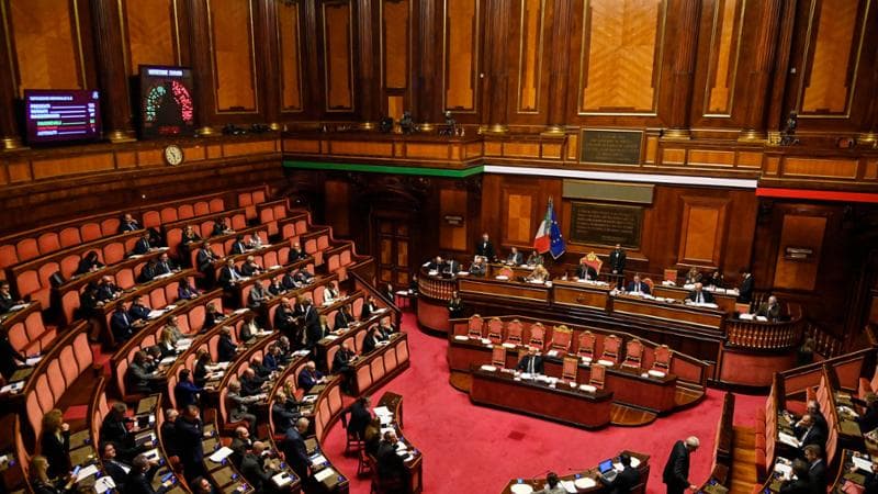 Cambia il 2 per mille, i partiti si raddoppiano il finanziamento pubblico. Ma il Colle blocca