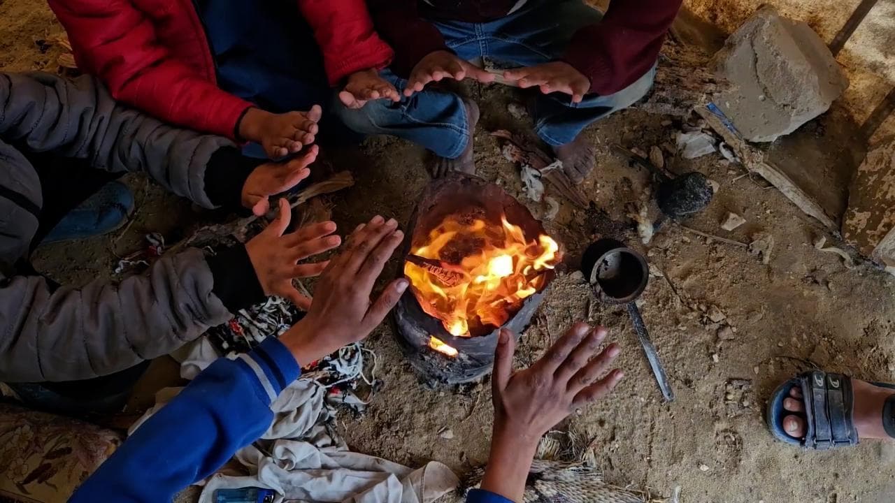 Gaza nella tempesta, Rita Baroud: "Anche il cielo piange con noi, dimenticati da tutti"