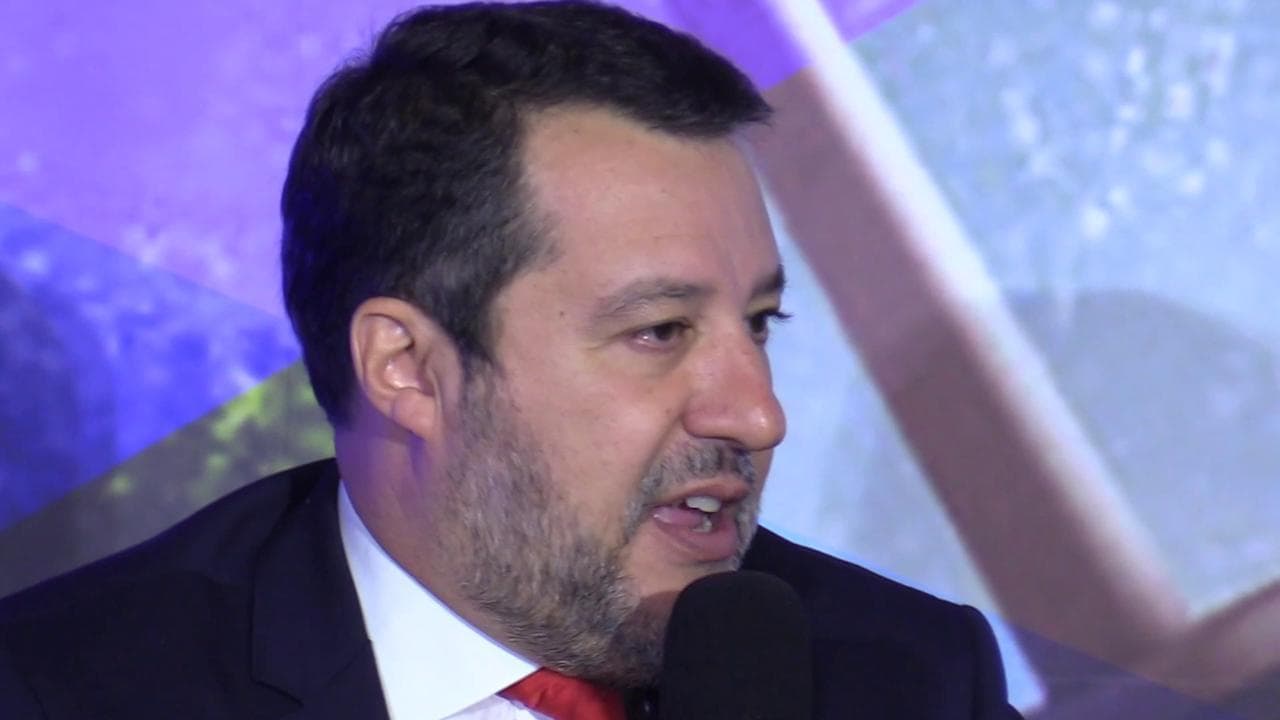 Salvini sul canone Rai: "L'amico Berlusconi voleva ridurlo, io cancellarlo"