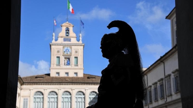 Appelli e moral suasion: la tela del Quirinale per ricucire gli strappi