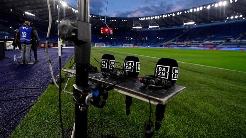 Dazn vuole portare in tribunale gli abbonati al pezzotto