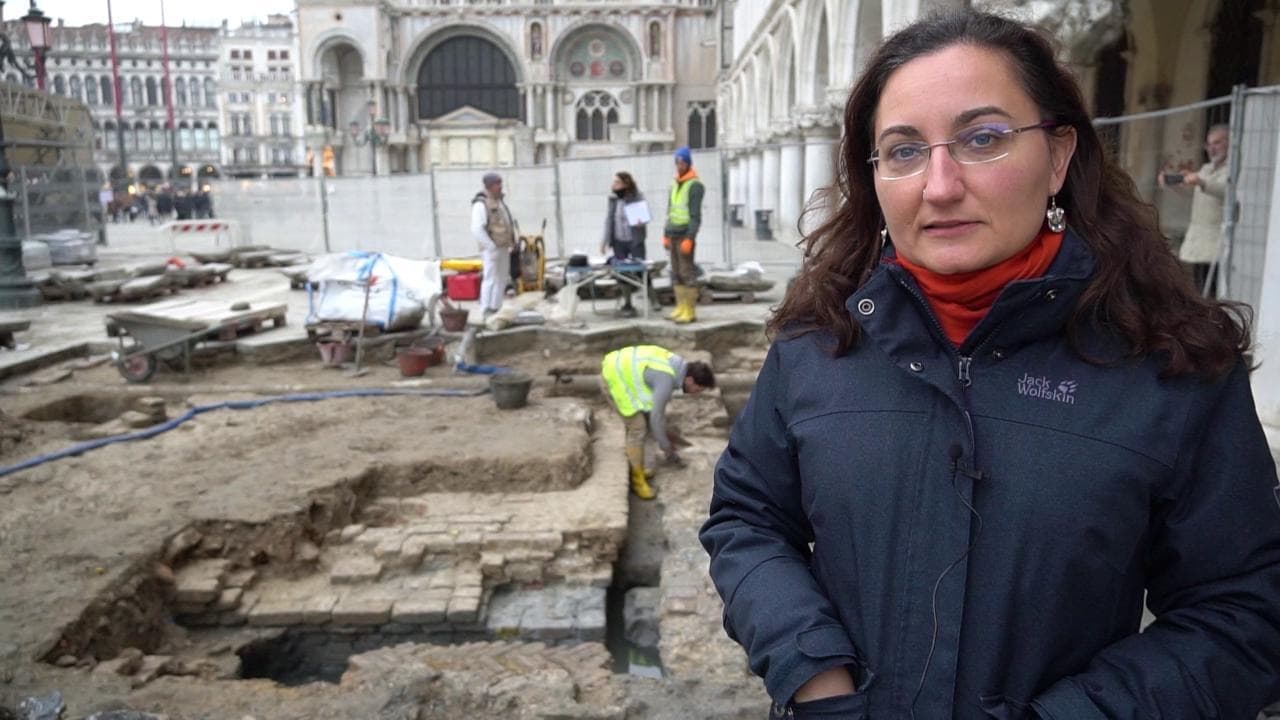 Venezia, spuntano i resti di un'antica torre in piazza San Marco