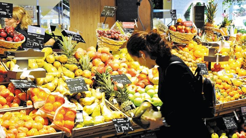 APERTURA E INAUGURAZIONE DEL NUOVO SUPERMERCATO DI CARREFOUR DI VIALE BEZZI (Maurizio Maule, Milano - 2016-03-22) p.s. la foto e' utilizzabile nel rispetto del contesto in cui e' stata scattata, e senza intento diffamatorio del decoro delle persone rappresentate