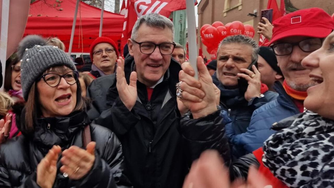 Sciopero generale, da Torino a Roma: viaggio tra i 500mila. Landini: "Pensano che siamo tutti co..?"